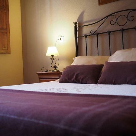 Hospedium Hostal Almanzor Navarredonda de Gredos Zewnętrze zdjęcie