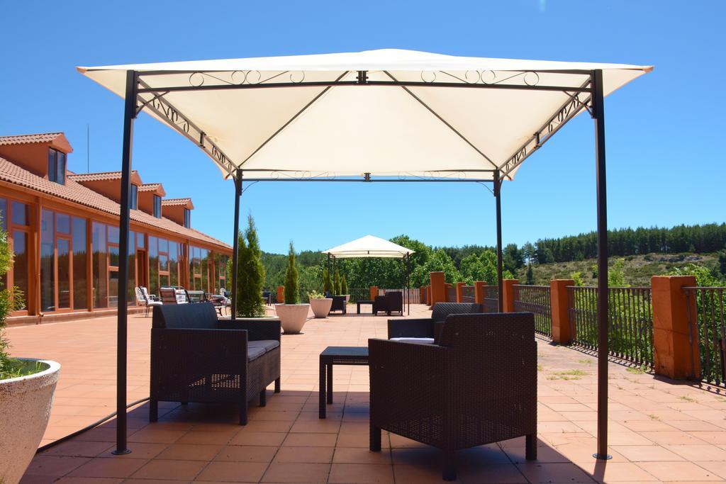 Hospedium Hostal Almanzor Navarredonda de Gredos Zewnętrze zdjęcie