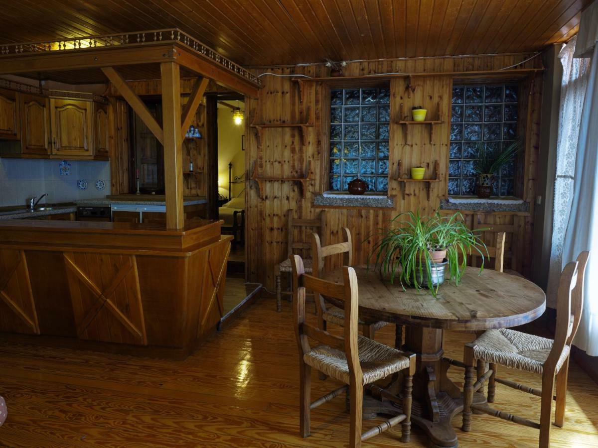 Hospedium Hostal Almanzor Navarredonda de Gredos Zewnętrze zdjęcie